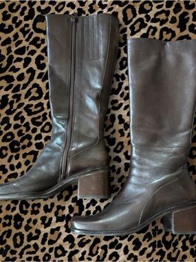 Classic Women's Mid-Calf Brown Leather Block Heel Boots